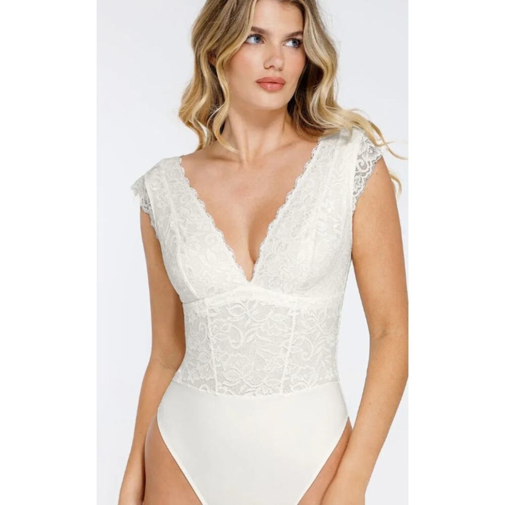 Elegant Lace V-Neck Blouse - Cream